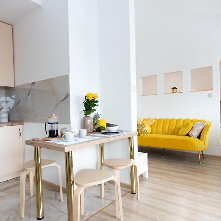 Apartamenty Gorki Male Tuszyn Esterno foto