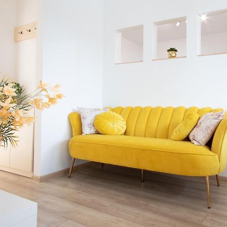 Apartamenty Gorki Male Tuszyn Esterno foto