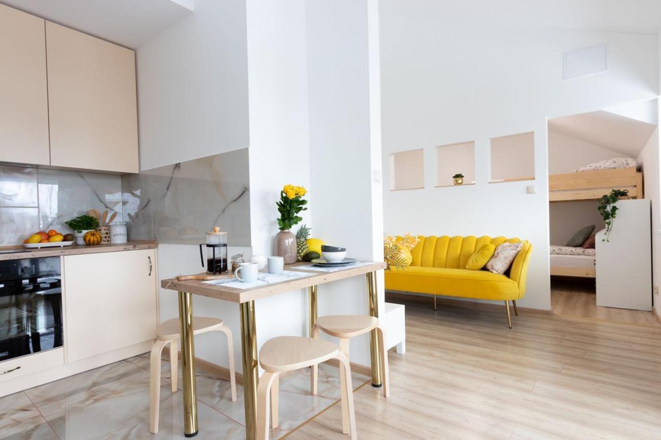 Apartamenty Gorki Male Tuszyn Esterno foto