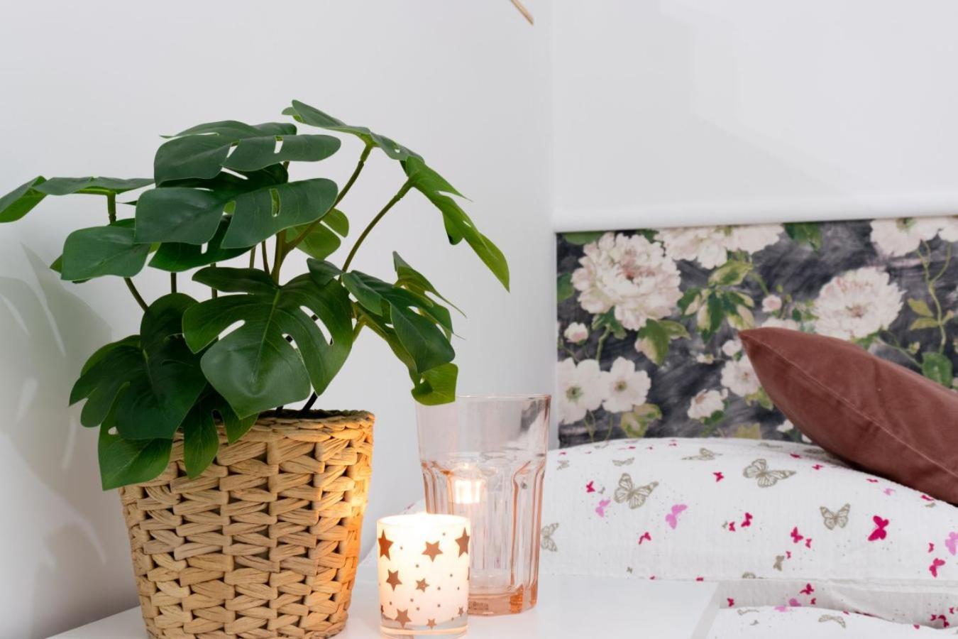 Apartamenty Gorki Male Tuszyn Esterno foto