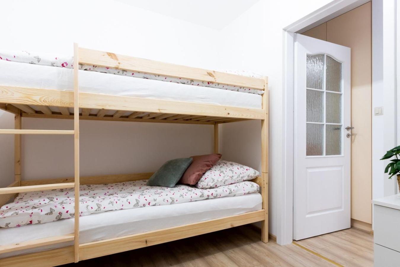 Apartamenty Gorki Male Tuszyn Esterno foto