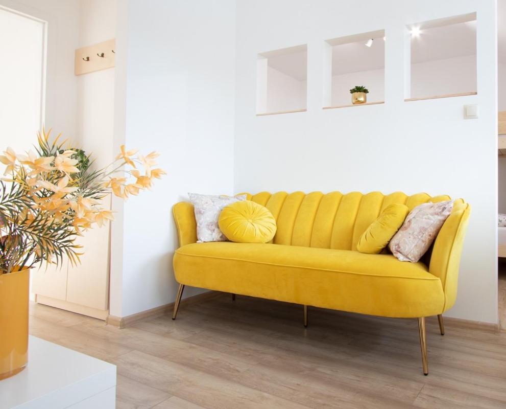 Apartamenty Gorki Male Tuszyn Esterno foto